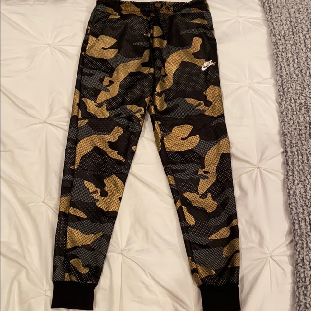 Limited edition Camo Nike sweatpants